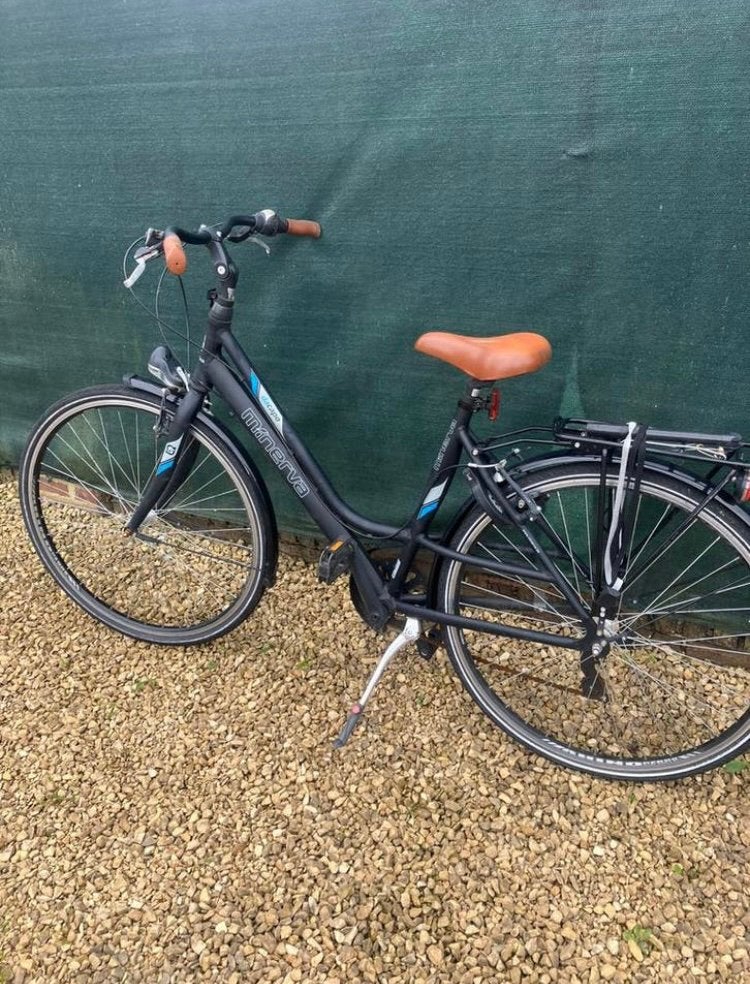 Minerva meisjes fiets, Fietsen en Brommers, Fietsen | Dames | Damesfietsen, Gebruikt, Ophalen