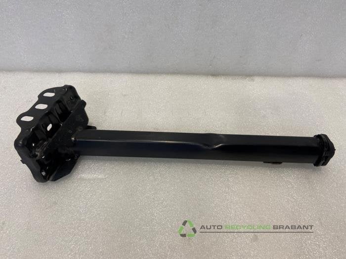 Rallonge de sous-châssis gauche d'un Citroen C5 Aircross, -, 3 mois de garantie, Utilisé, -