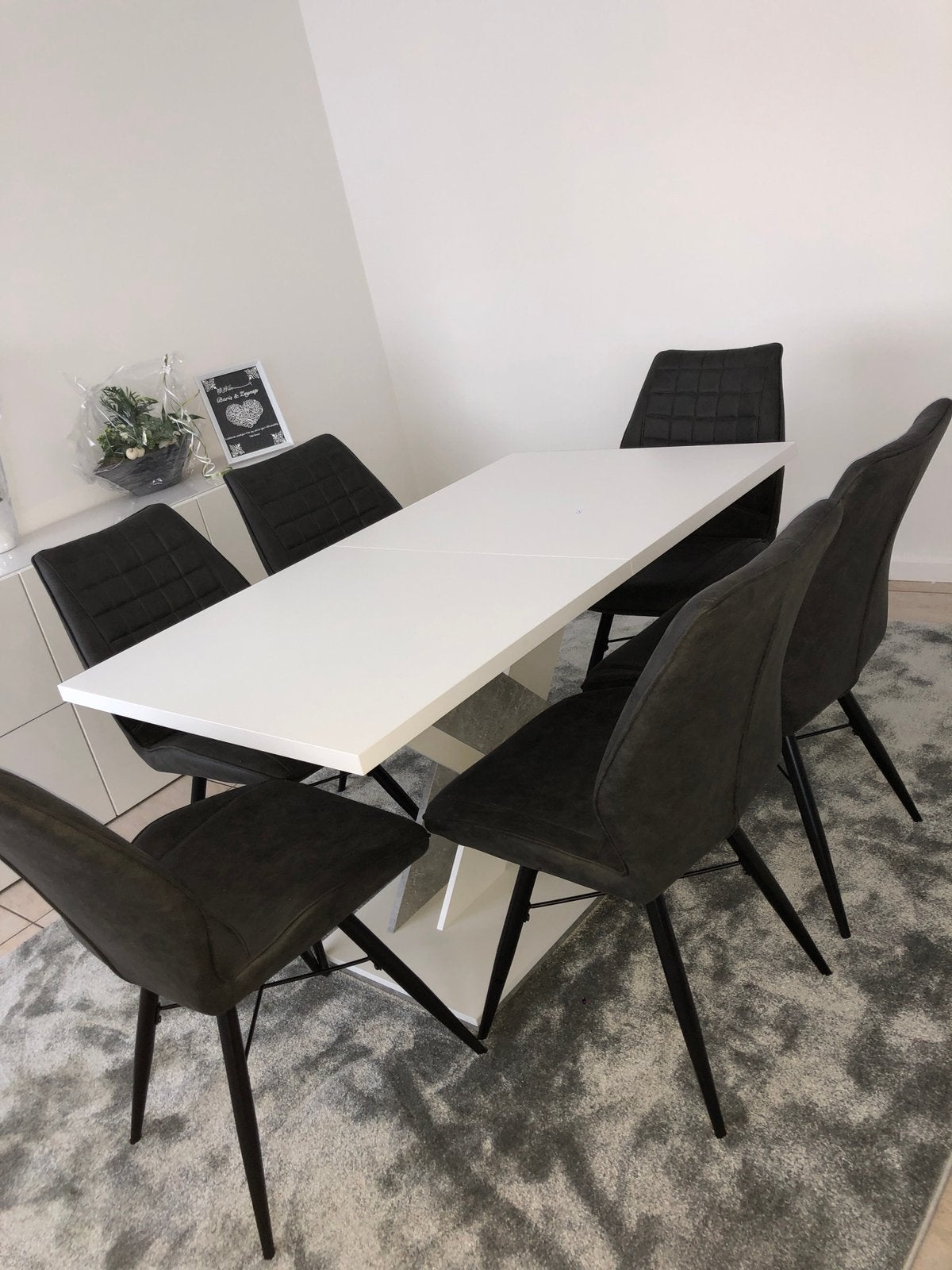 Tafel + stoelen, Huis en Inrichting, Ophalen, Zo goed als nieuw