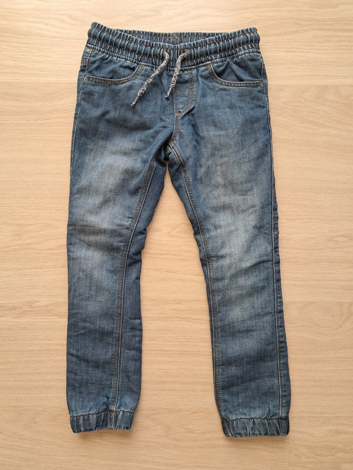 Warme jeans maat 122-128, nieuw, Kinderen en Baby's, Broek, C&A, Jongen of Meisje, Nieuw