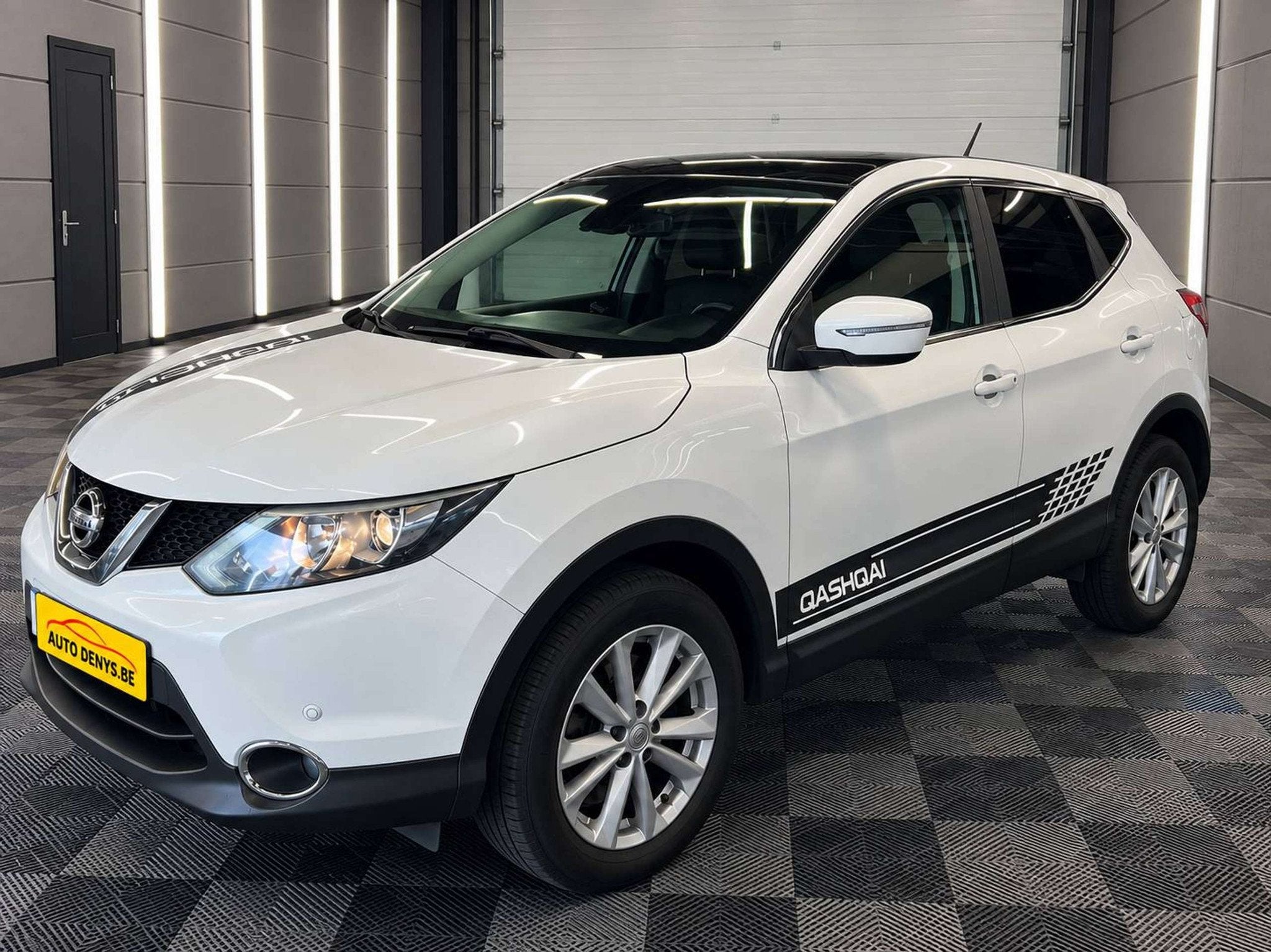 Nissan Qashqai 1.2 benzine bj2014 eur5 151127km, Auto's, Gebruikt, 115 pk, 4 cilinders, Wit