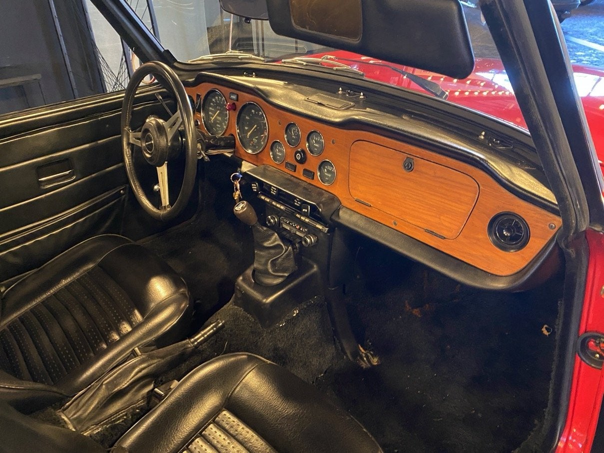 Triumph TR6 (bj 1974), foto 8
