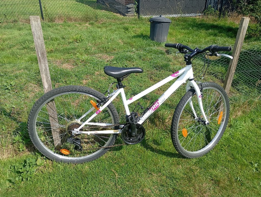 VTT Rockrider 26 pouces, Vélos & Vélomoteurs, Vélos | VTT & Mountainbikes, Autres marques, Frein sur jante, Femmes, Comme neuf