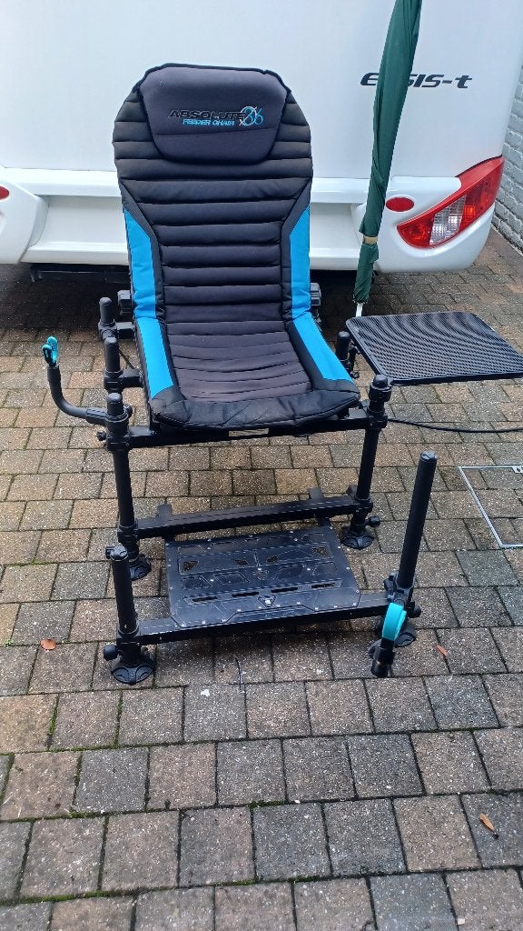 Preston Absolute 36 Feeder Chair + steunen in mooie staat, Enlèvement, Utilisé, Ensemble complet