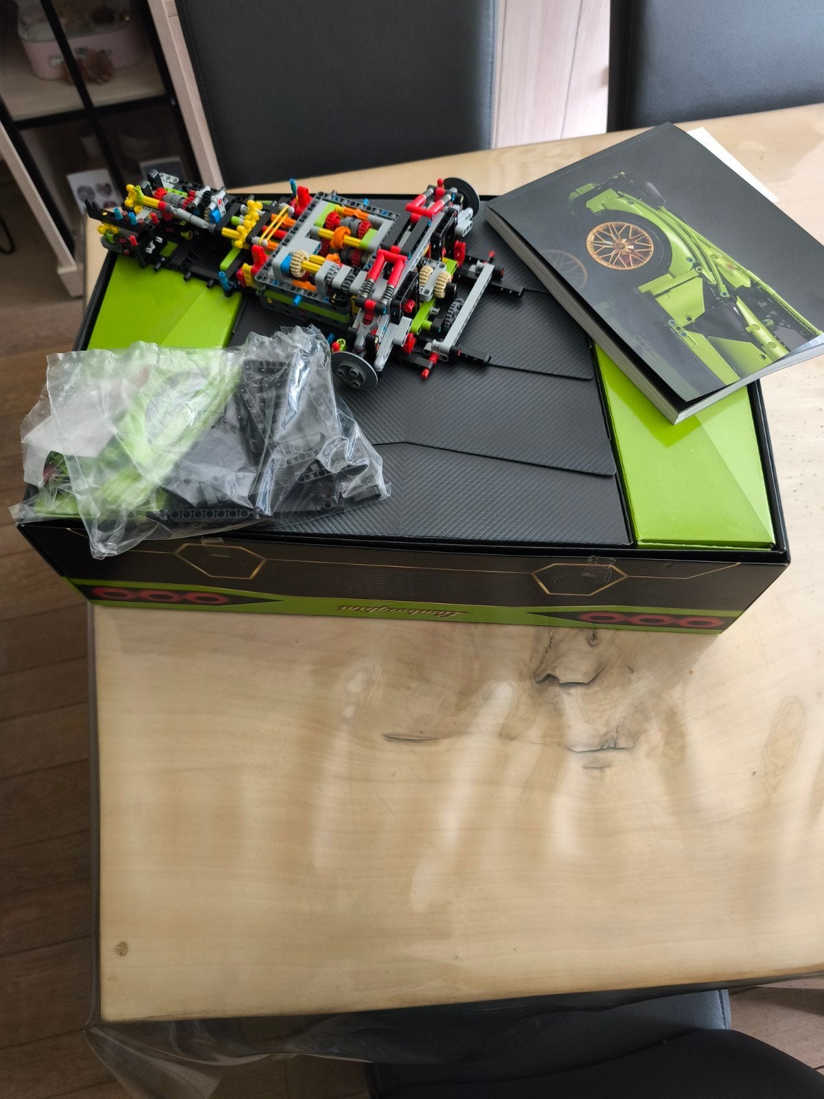 lego Lamborghini, Ophalen