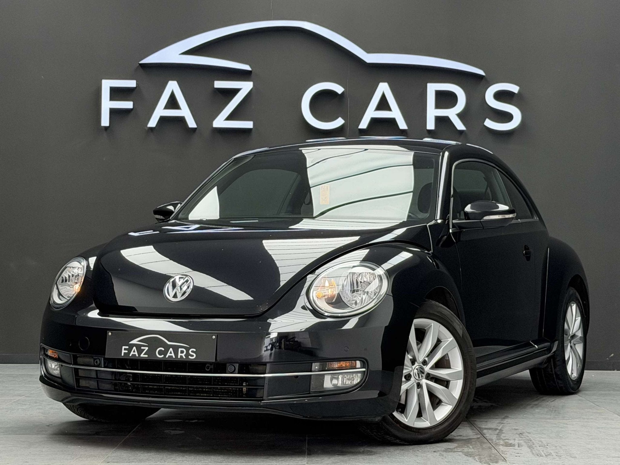 Volkswagen Beetle 1.2 TSI * GPS + JANTES + CLIM + REGU + GAR, Auto's, Gebruikt, 4 cilinders, Zwart, Bedrijf