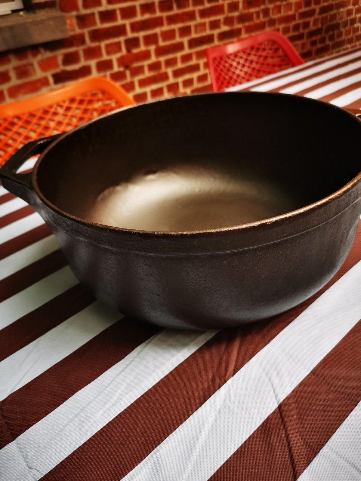 Nomar Staub, Enlèvement ou Envoi, Le Creuset