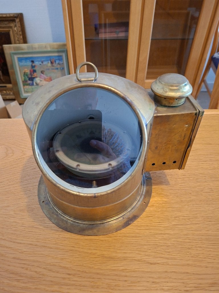 Compas avec lampe à pétrole, Enlèvement ou Envoi, Utilisé, Bateau à moteur ou Voilier, Ustensile