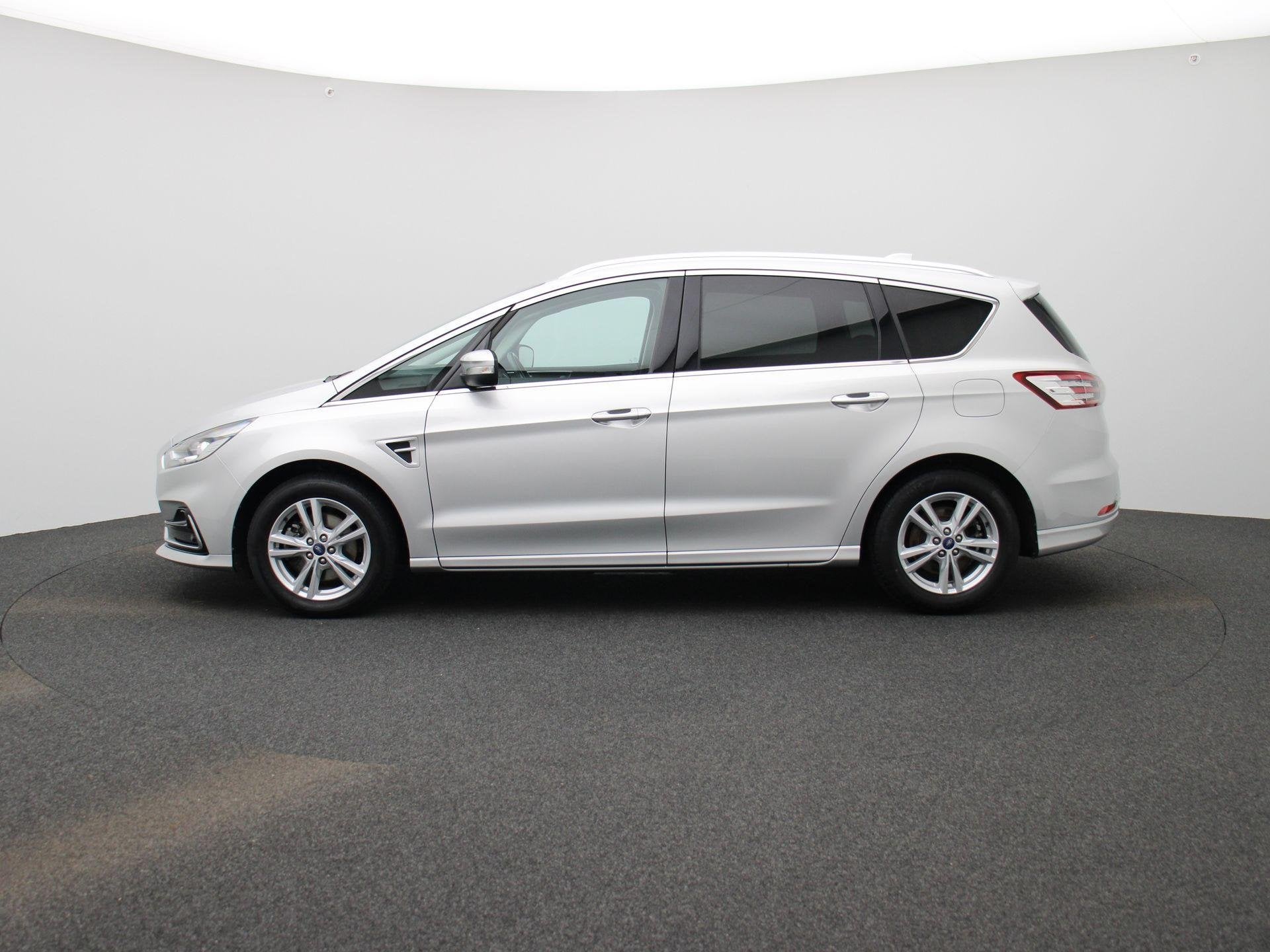 Ford S-MAX 2.5 Duratec FHEV Titanium, Auto's, 4 cilinders, 5 zetels, 5 deurs, https://public.car-pass.be/vhr/a3eef721-8a97-437e-a472-73ece28a603a