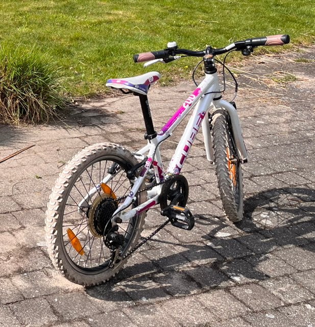 Cube kinderfiets, Ophalen, Zo goed als nieuw, Velgrem, 16 tot 20 inch