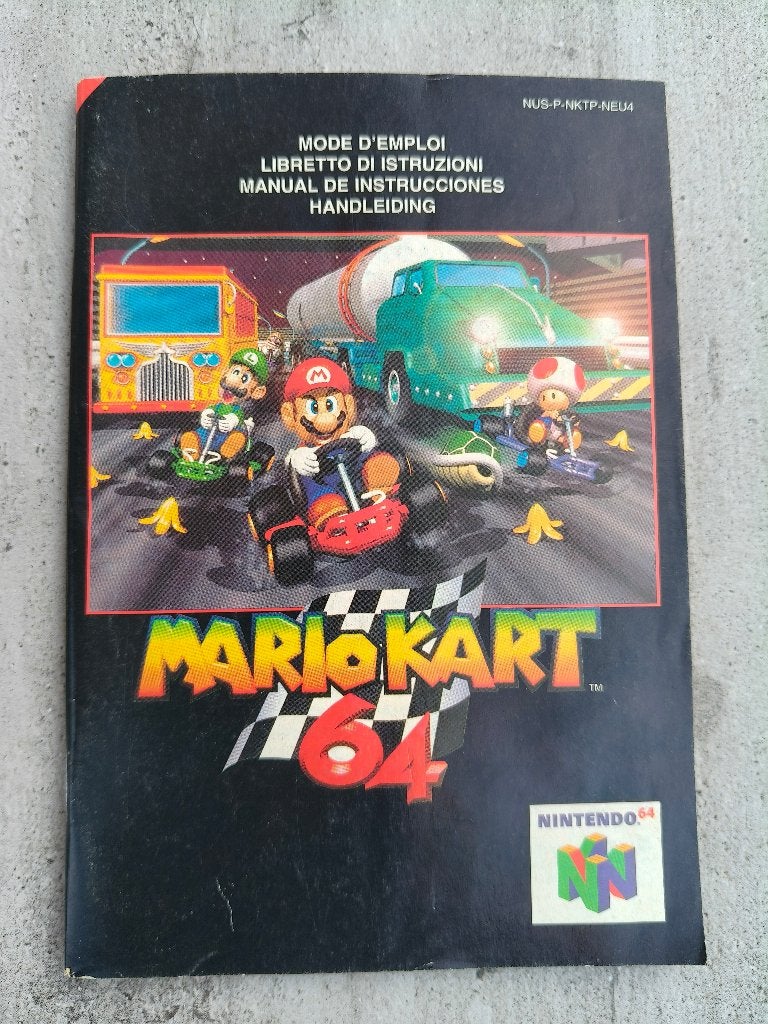 Manuel de la Nintendo 64 Mario Kart 64, Consoles de jeu & Jeux vidéo, Enlèvement ou Envoi, Comme neuf, Course et Pilotage