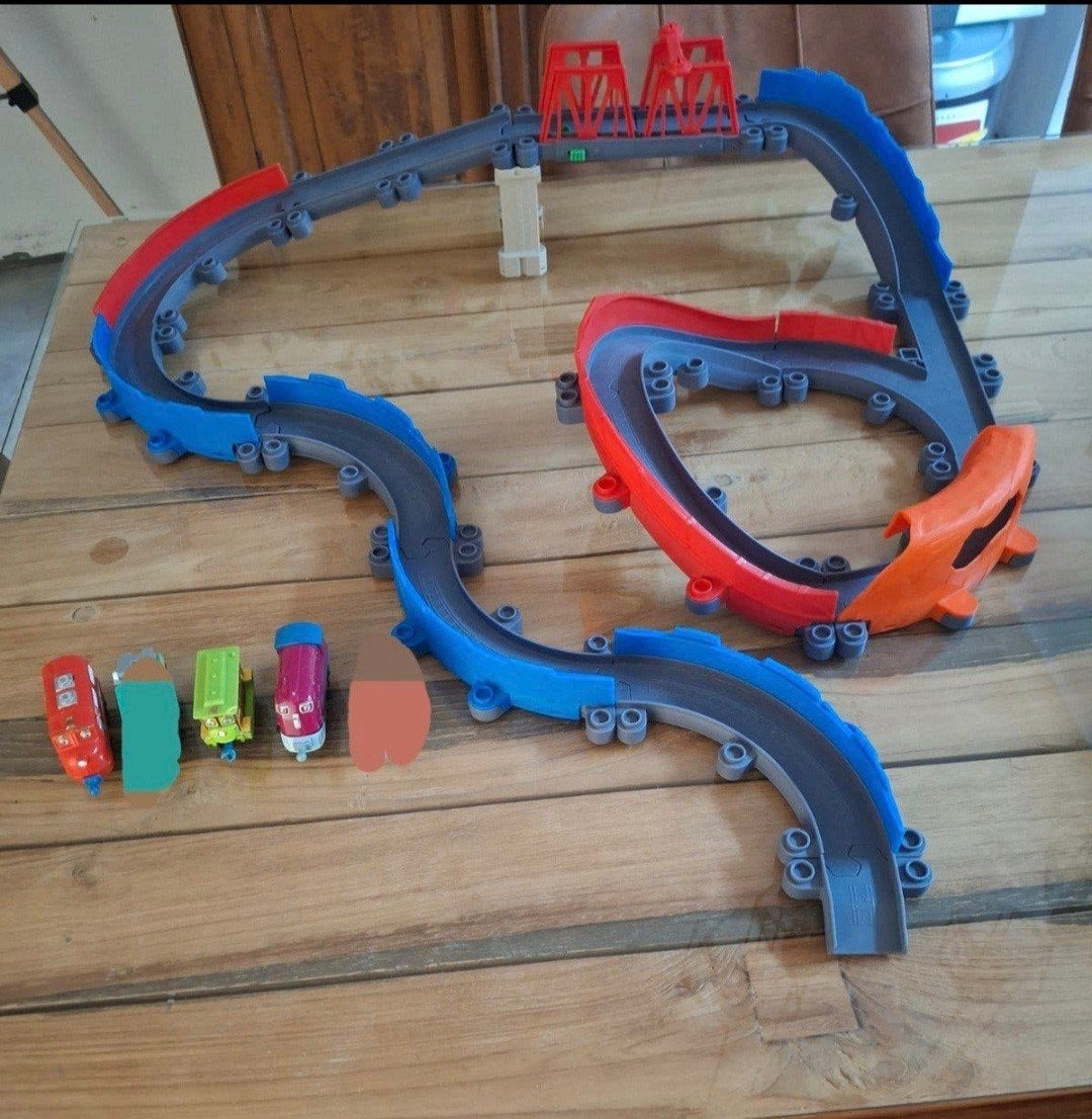 Lot Chuggington Treinen (3) + Treinbanen + extra stukken, Kinderen en Baby's, Speelgoed | Thomas de Trein, Ophalen of Verzenden