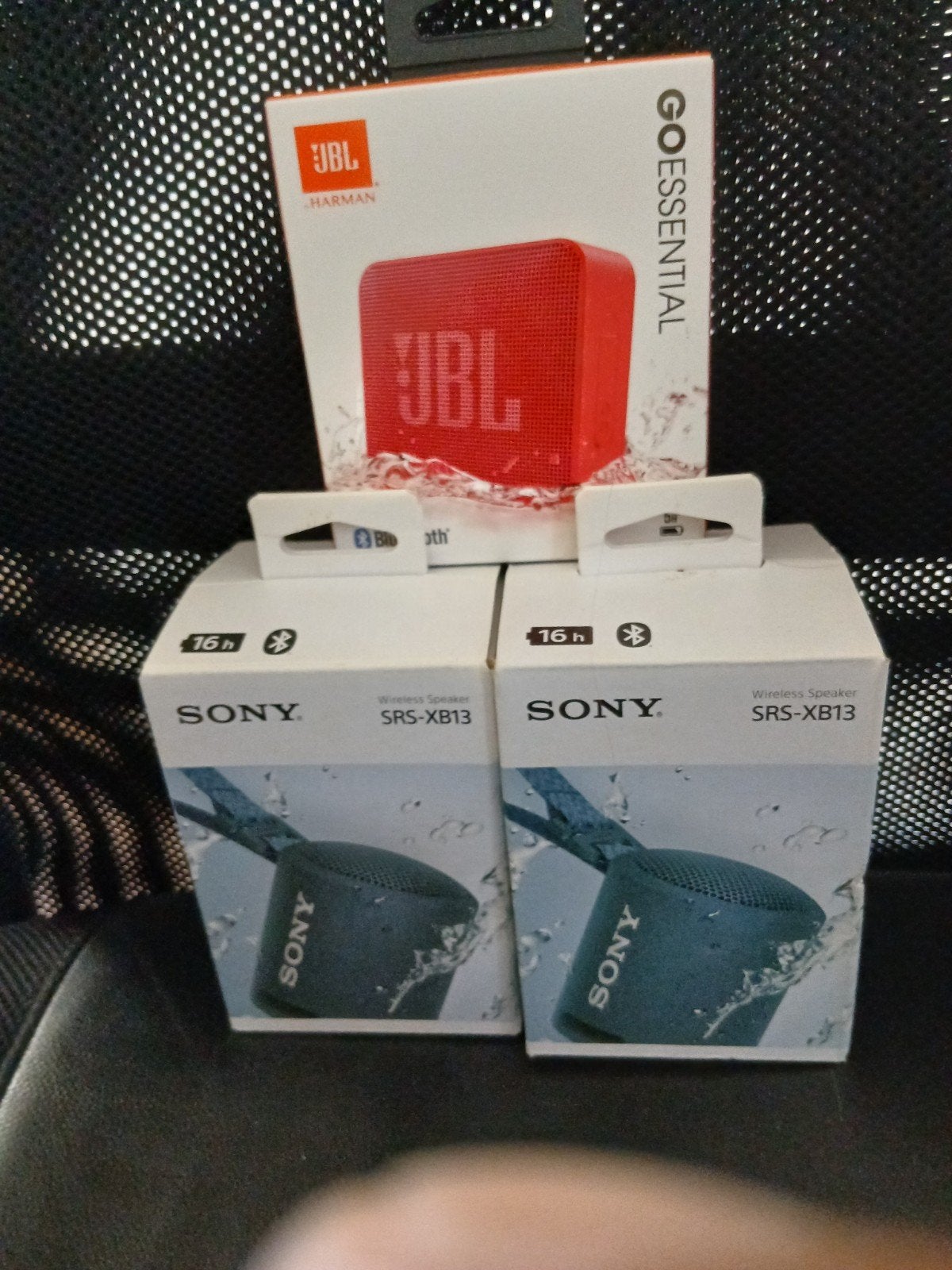 Sony SRS-XB13    JBL GO Essentials, Audio, Tv en Foto, Luidsprekerboxen, JBL, Ophalen of Verzenden, Zo goed als nieuw, Draagbare speaker