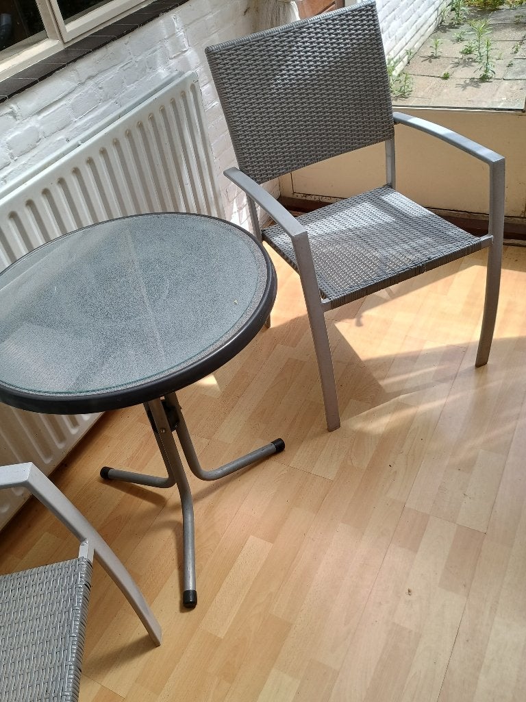 Tuinset  met 2 stoeltjes, Ophalen, Gebruikt, 2 zitplaatsen, Tuinset
