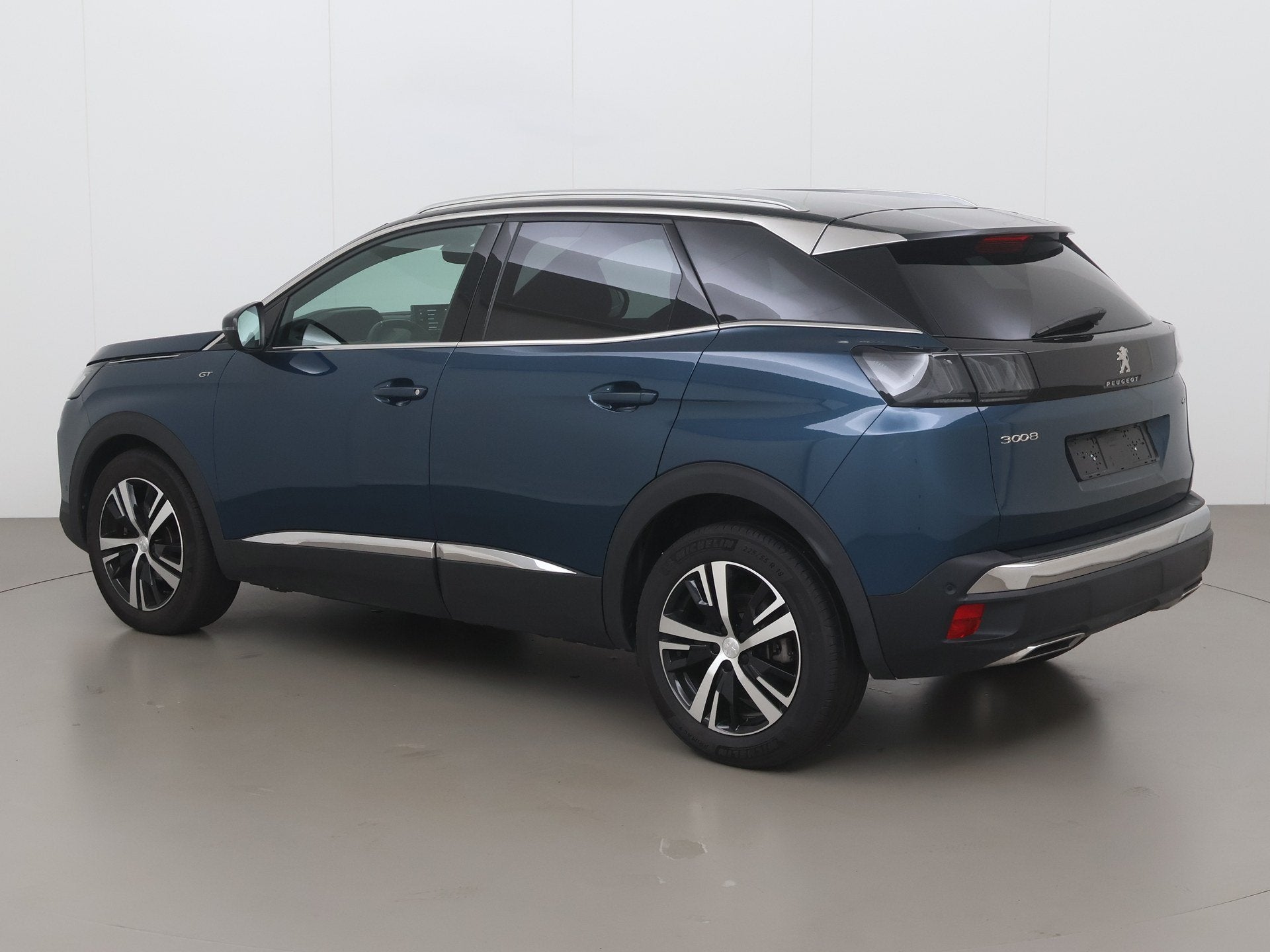 Peugeot 3008 puretech gt 130 AT, Automaat, Elektrische buitenspiegels, Bedrijf, 5 deurs