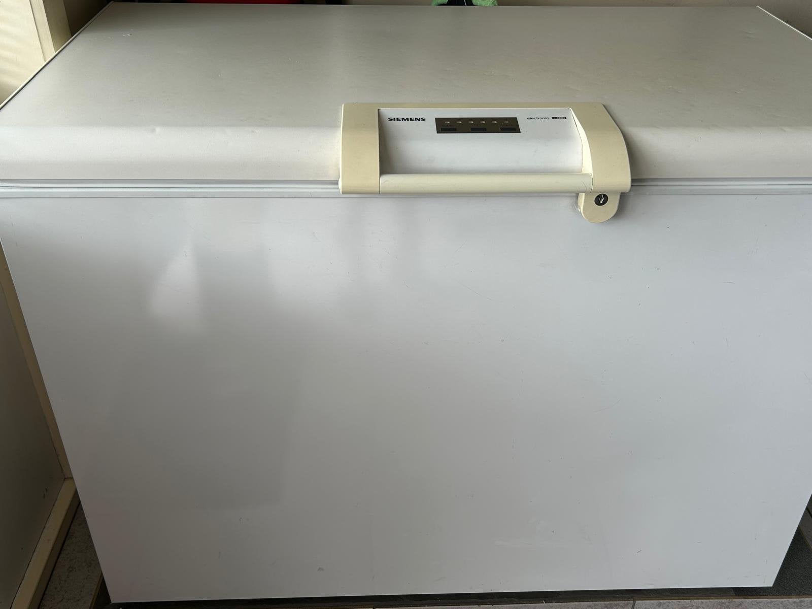Siemens diepvries koffer, Elektronische apparatuur, Ophalen, Zo goed als nieuw