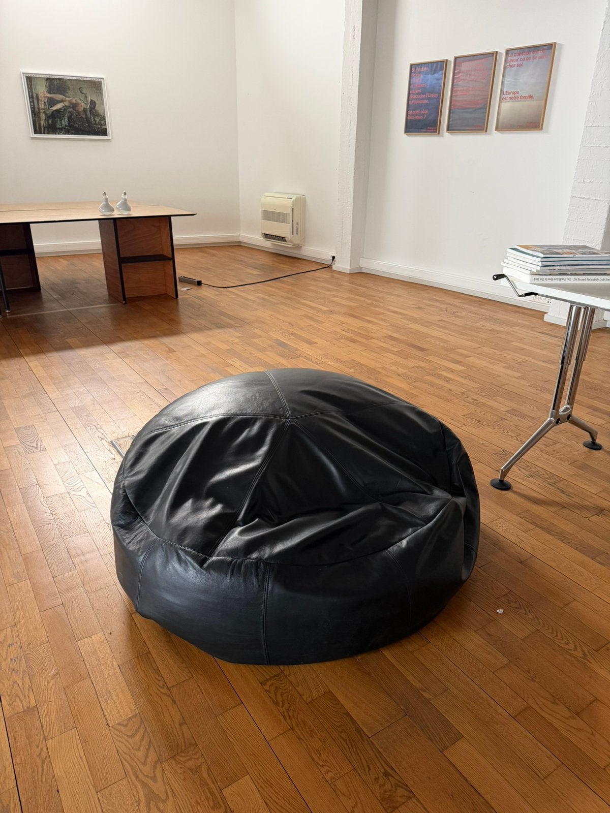 Pouf en cuir large, Ophalen, Gebruikt, Zwart, Zitzak