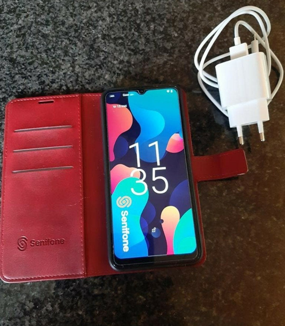 seniorentelefoon gsm ouderen 10/2025, Telecommunicatie, Mobiele telefoons | Telefoon-opladers, Ophalen