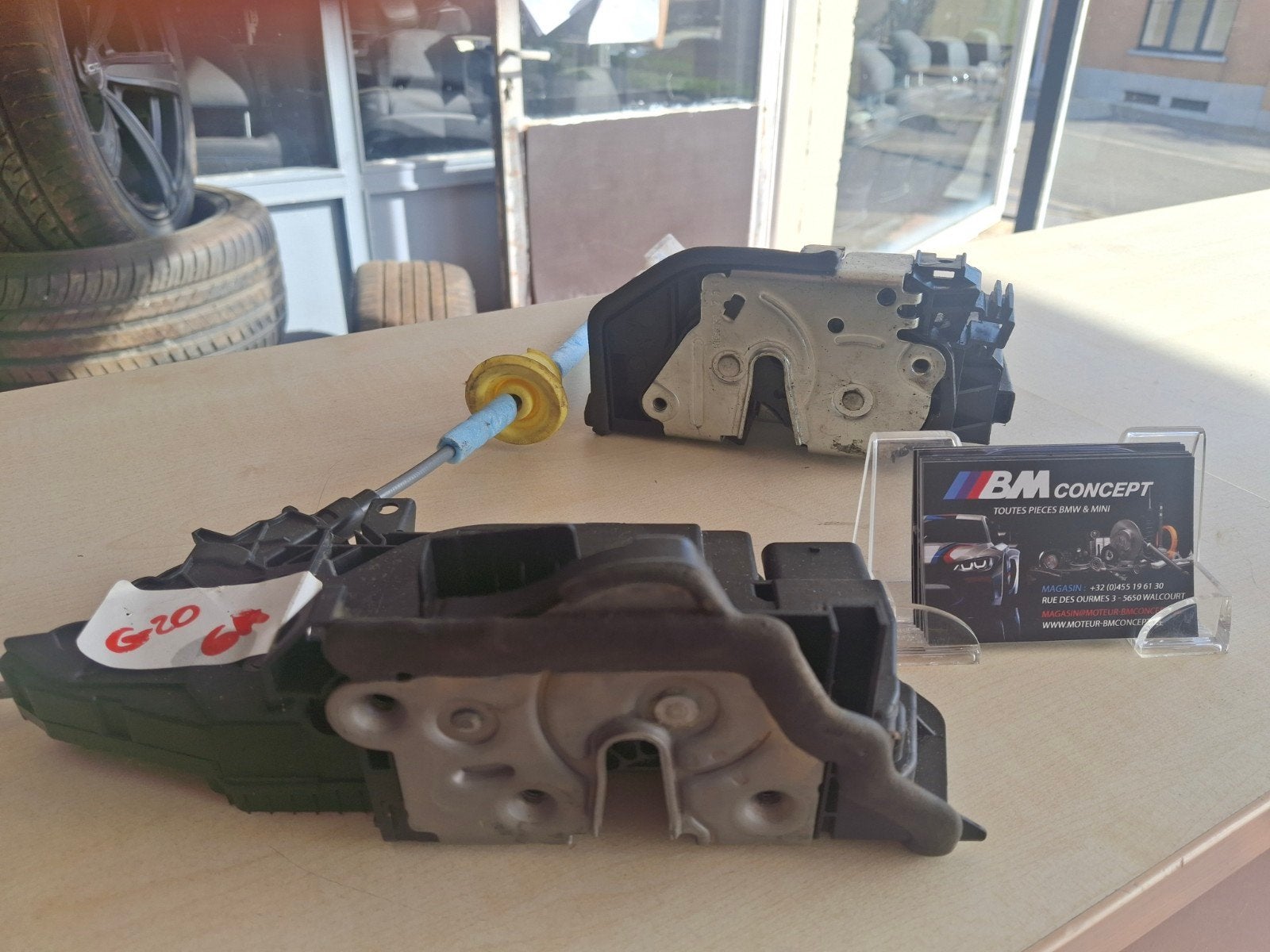 Gâche de porte Bmw et Mini, Enlèvement