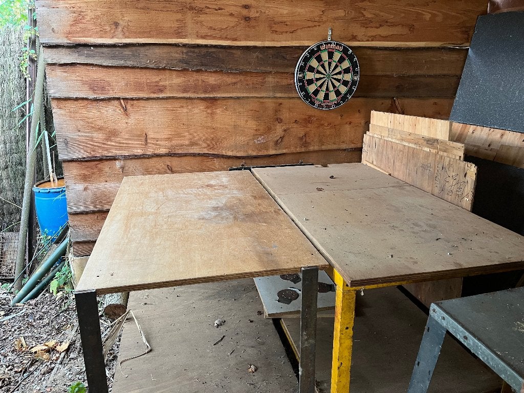établi en métal, établi multiplex, 18 mm, avec étau, Bricolage & Construction, Enlèvement, Utilisé, 120 à 170 cm, Étau