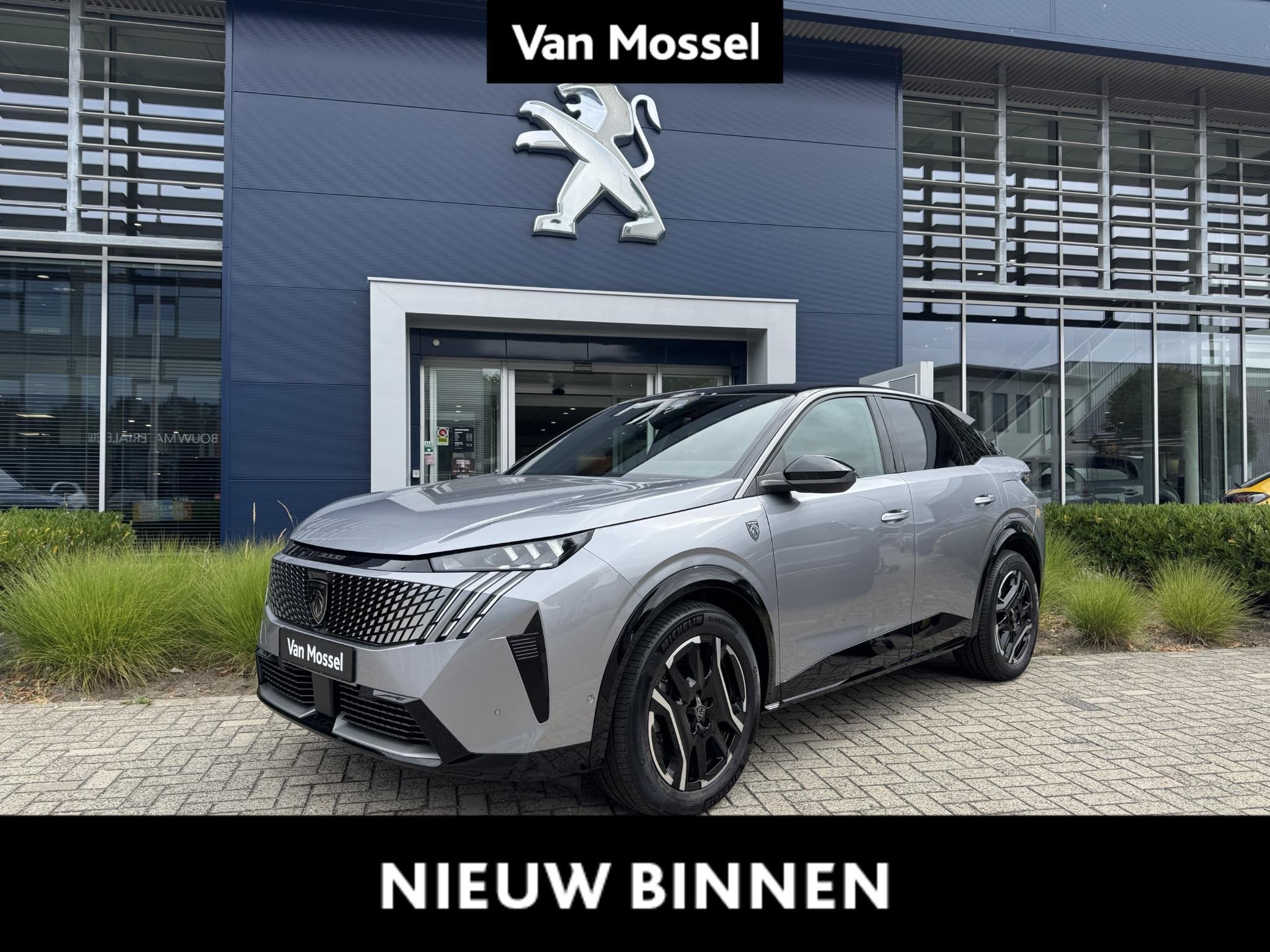 Peugeot 3008 e-3008 210 GT+open dak (automatique), Autos, 289 min, Argent ou Gris, 157 kW, 5 portes