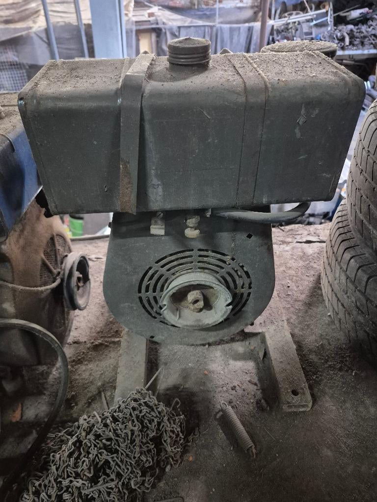Bernard-motor, helmstok, betonmixer,..., Doe-het-zelf en Bouw, Ophalen, Gebruikt