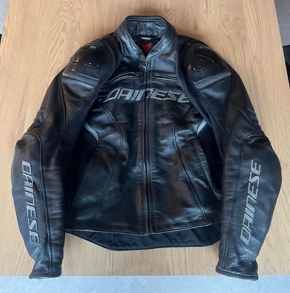 2-delig lederen motorpak Dainese, Enlèvement, Seconde main, Combinaison
