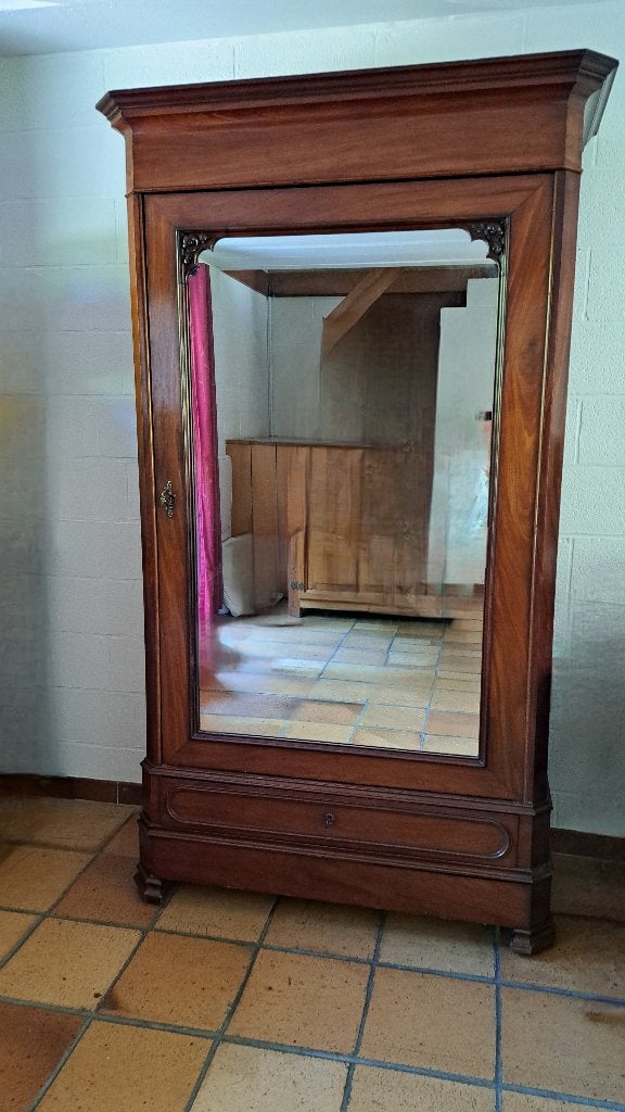 Buffet acajou avec miroir, 25 à 50 cm, Avec tablette(s), 100 à 150 cm, Enlèvement