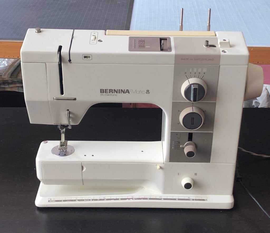 Bernina 910 in uitstekende staat, Hobby en Vrije tijd, Ophalen, Gebruikt, Naaimachine, Bernina