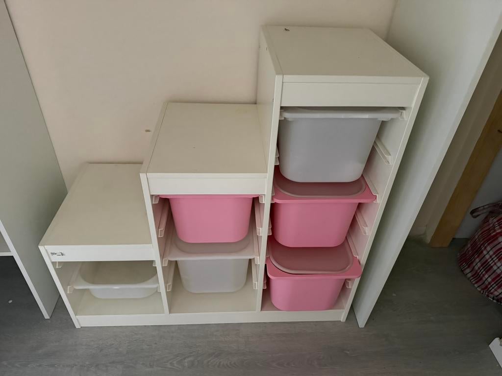 Kast van ikea, Ophalen, Zo goed als nieuw