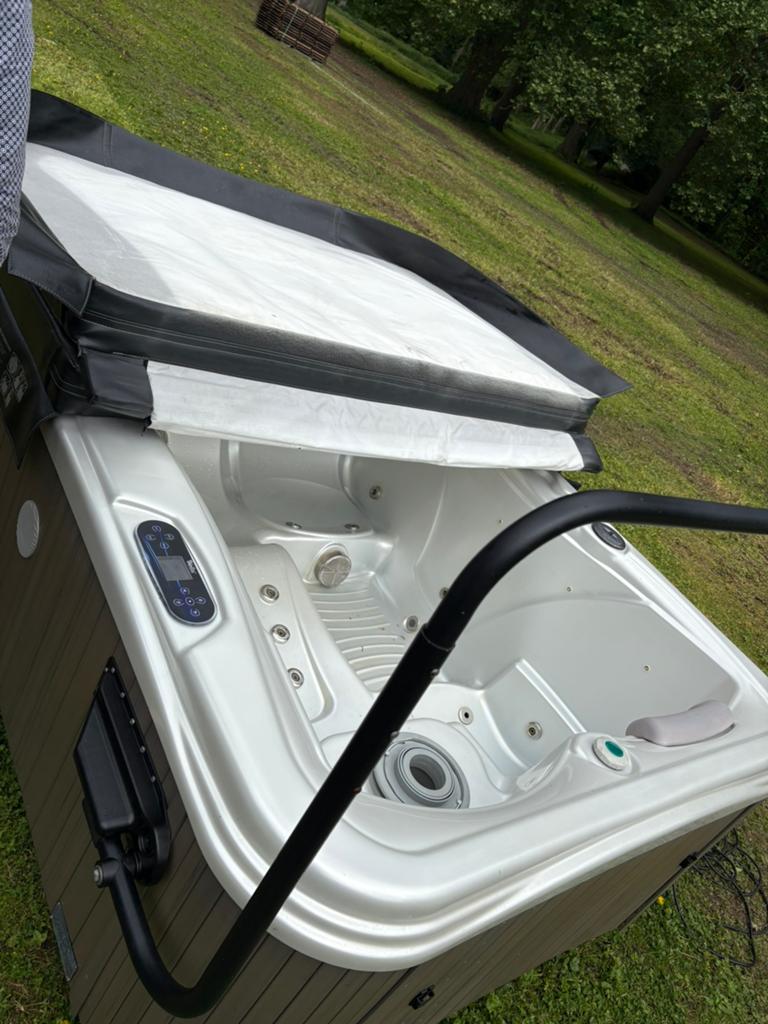 tweedehands jacuzzi's te koop, Enlèvement