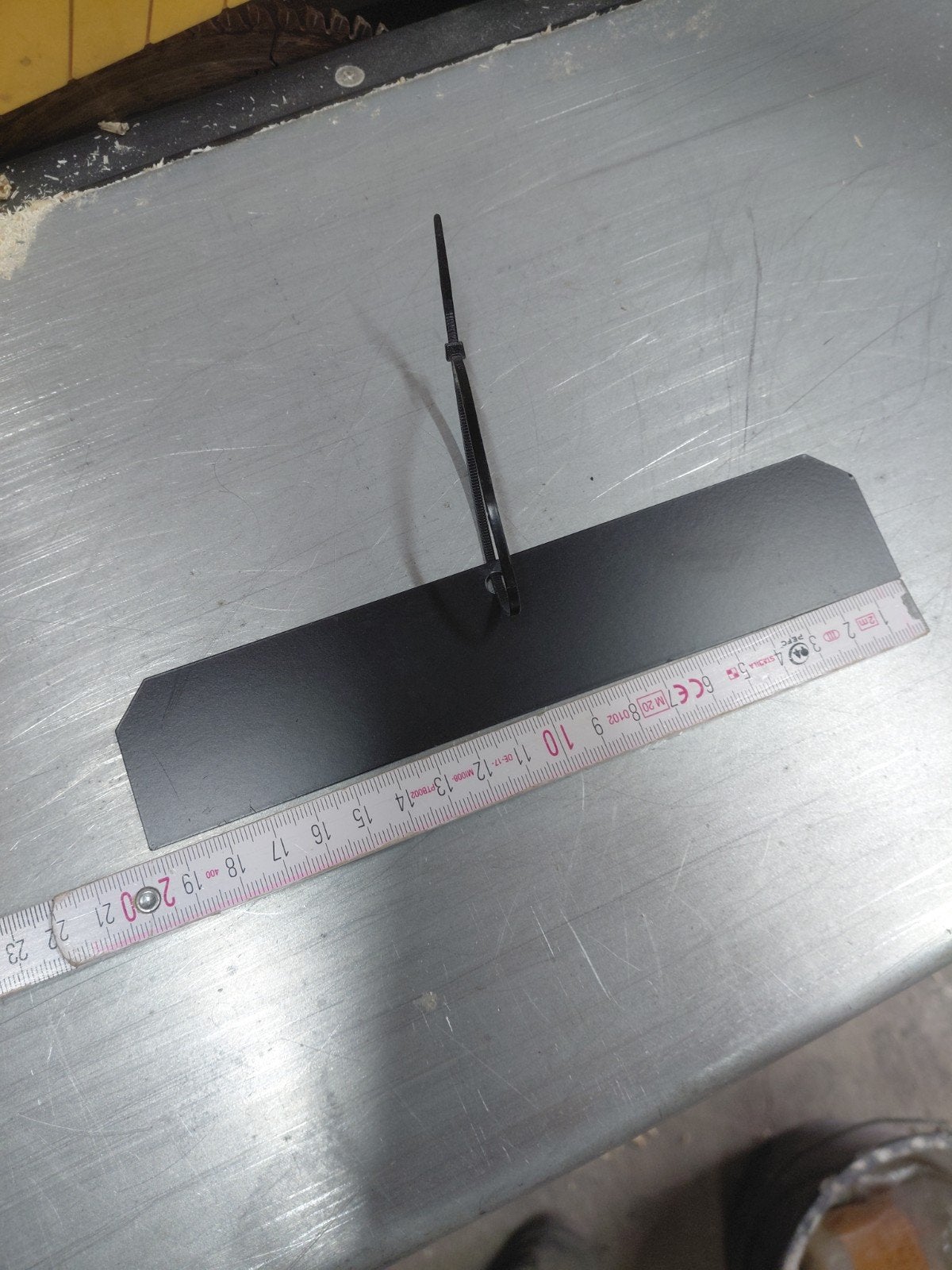 Platte metalen plaat in zwarte poederlak, Doe-het-zelf en Bouw, Ophalen of Verzenden