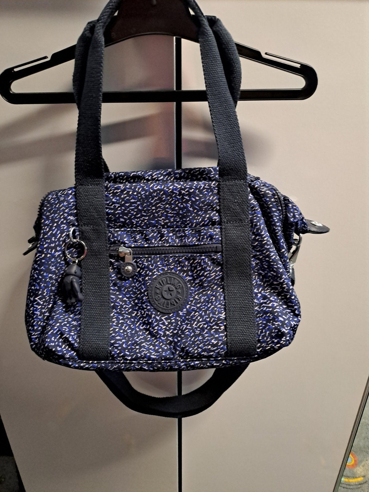 Sac à main Kipling, Bijoux, Sacs & Beauté, Sacs | Sacs de voyage & Petits Sacs de voyage, Enlèvement