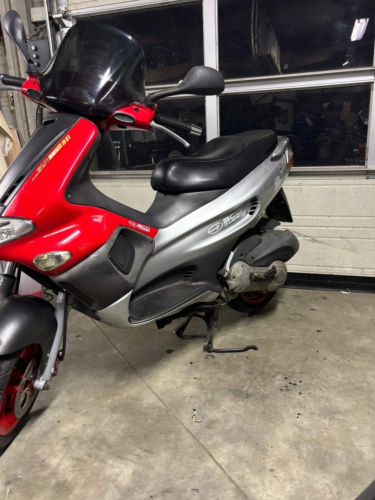 Gilera runner 180 cc a1, Fietsen en Brommers, Scooters | Piaggio, Ophalen of Verzenden, Zo goed als nieuw