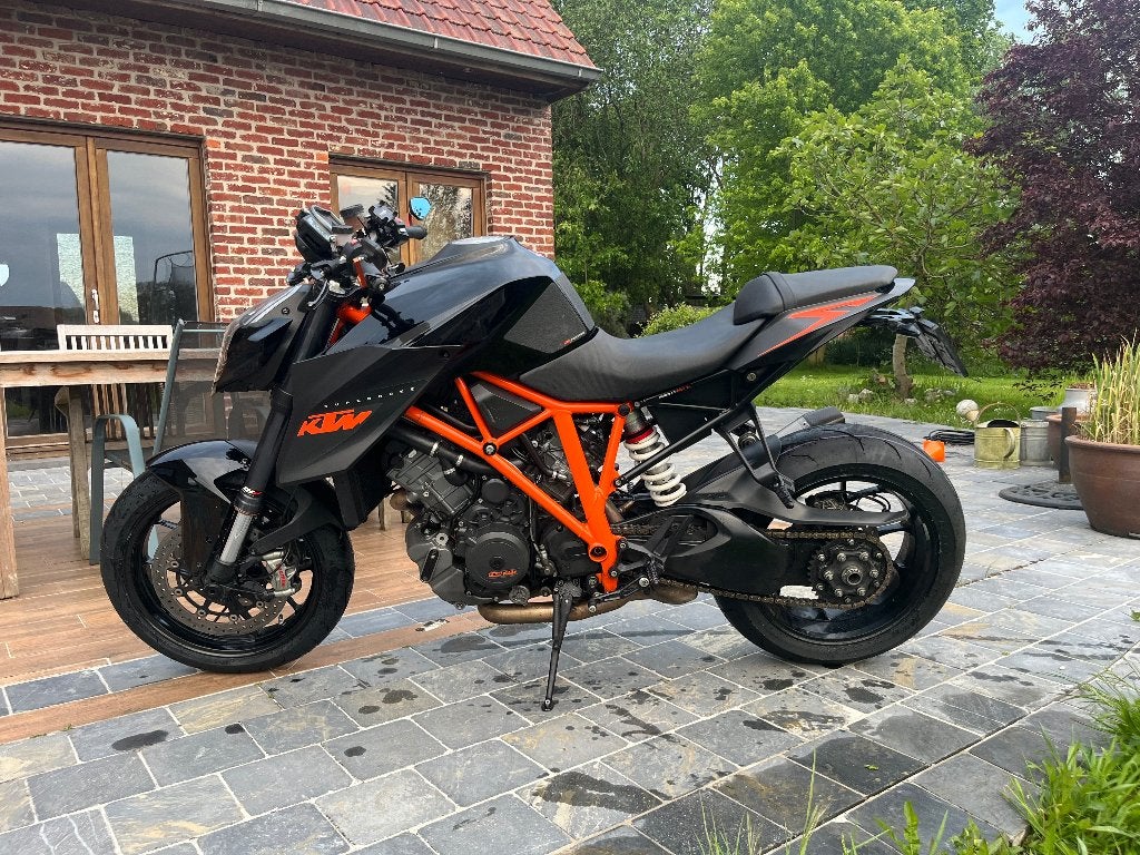 KTM 1290 superduke V1 2014, Occasion, Plus de 35 kW, 2 cylindres, ABS