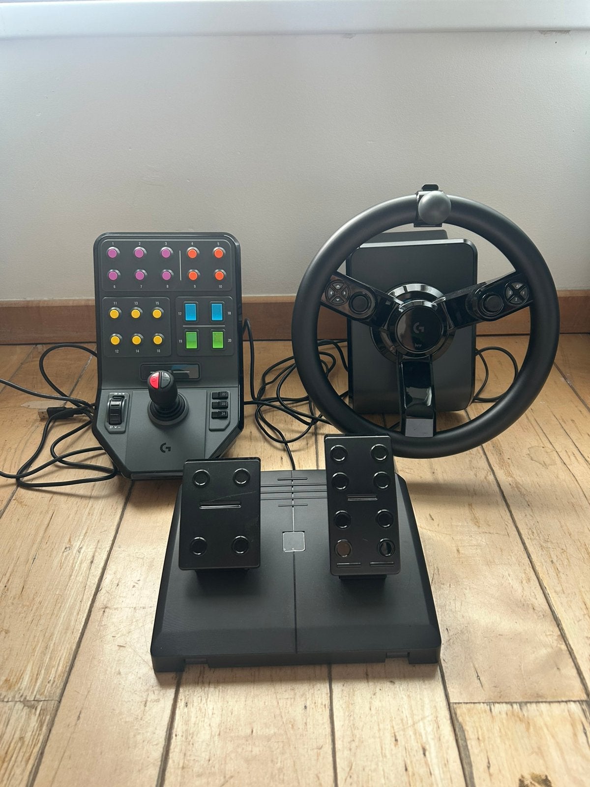 Logitech G Saitek Heavy Equipment Bundle, Games en Spelcomputers, Ophalen, Nieuw