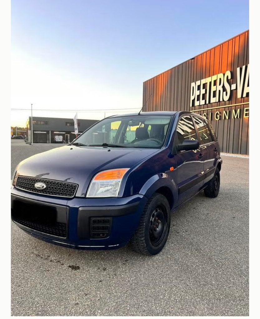 Nette en betrouwbare Ford Fusion (2008) – 125.000 km, Auto's, Ford, Voorwielaandrijving, Stof, Zwart, 850 kg