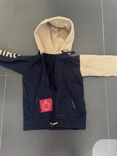 Chiro vest meisje, Enlèvement, Fille