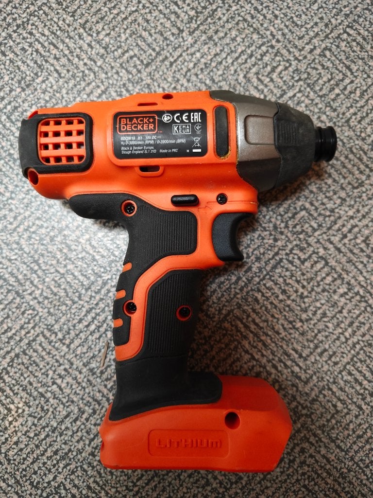Black Decker 18v toolset met batterijen, Doe-het-zelf en Bouw, Ophalen, Gebruikt