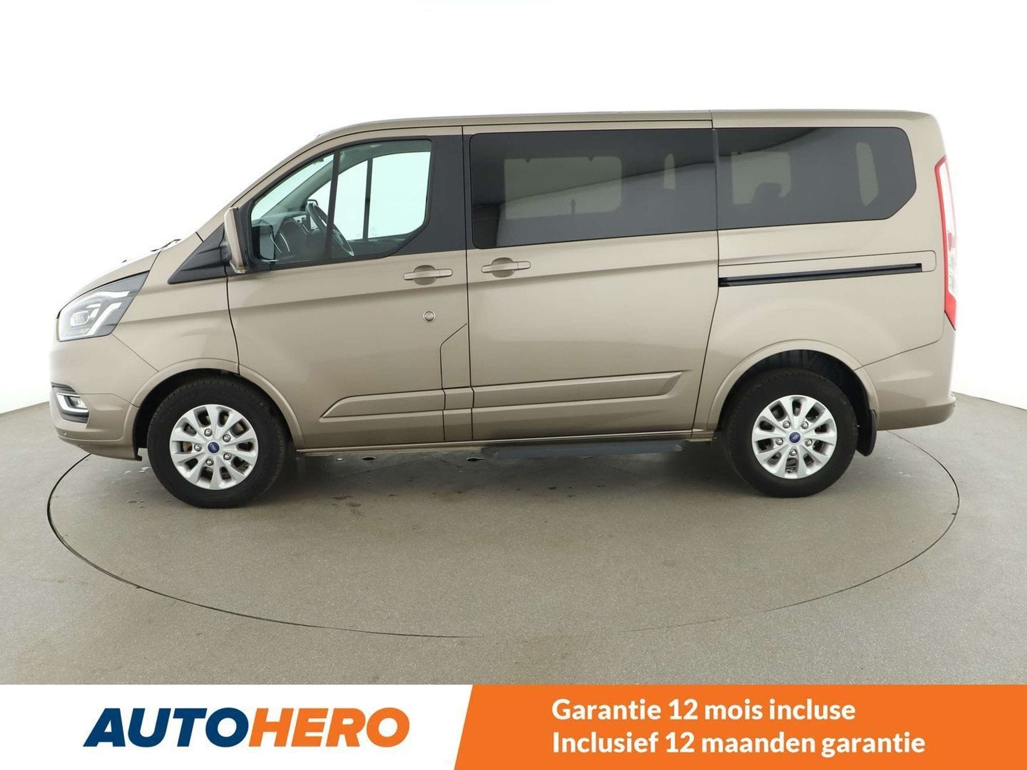 Ford Tourneo Custom 2.0 TDCi 320 L1 Tourneo Titanium X, Autos, Cuir, Achat, Euro 6, https://public.car-pass.be/vhr/787a316e-231d-422a-b05c-5f7e62320030