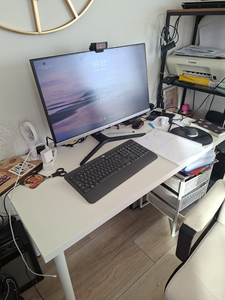 White IKEA desk, Enlèvement ou Envoi, IKEA