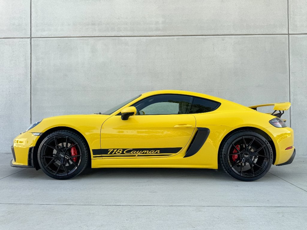 Porsche 718 Cayman GT4 / TECHART KIT, Auto's, Porsche, Automaat, 4 cilinders, Geel, Start-stop-systeem