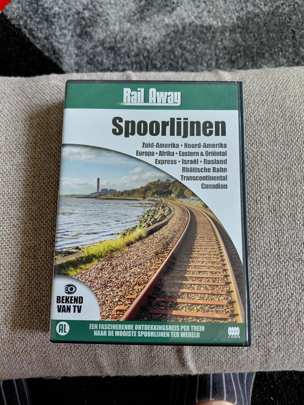 Lot de 3 coffrets Dvd Rail Away, Néerlandais, Enlèvement ou Envoi, Tous les âges, Comprend un boîtier