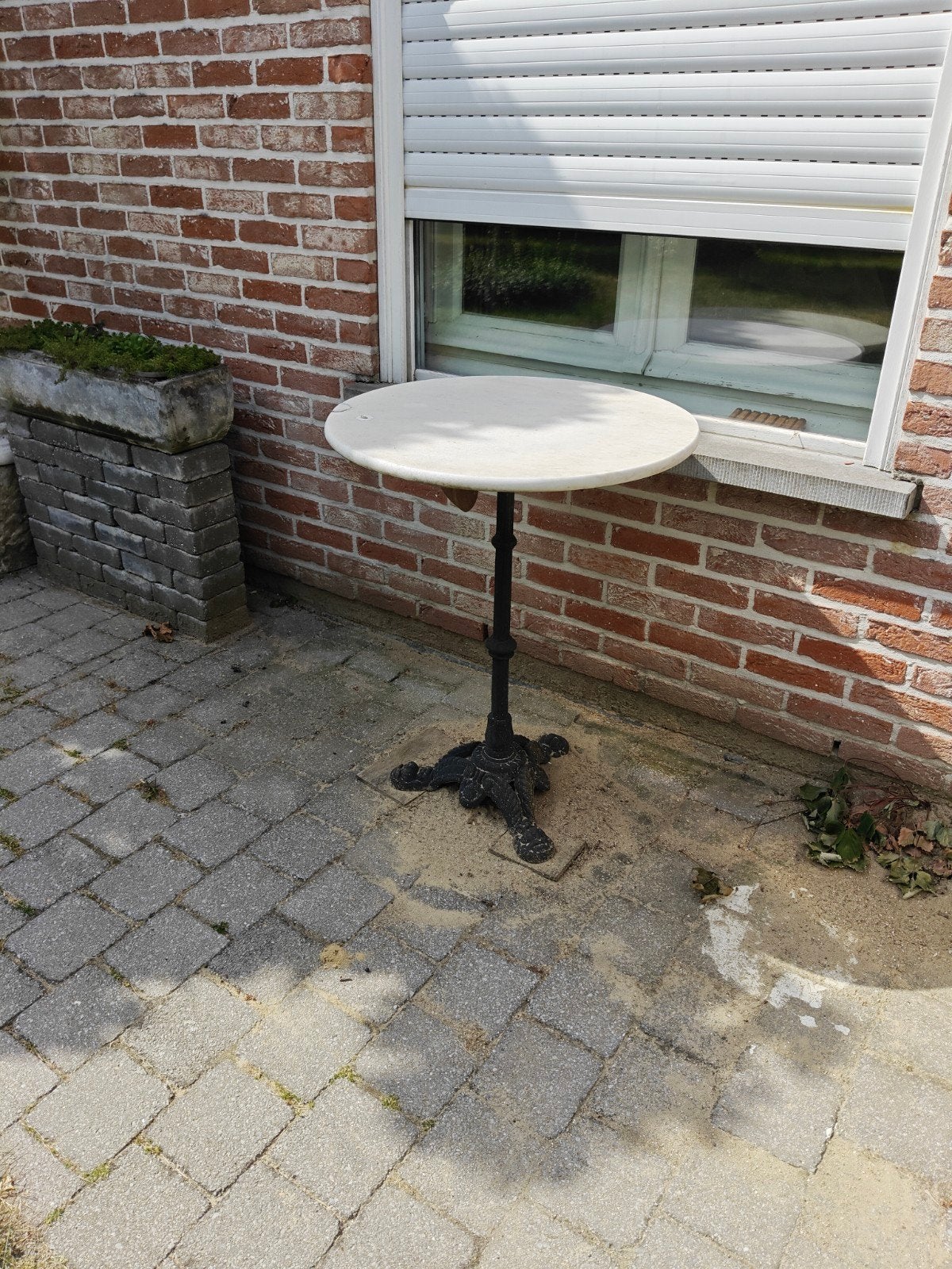 Terras tafeltje marmeren blad gietijzeren voet - zwaar -, Tuin en Terras, Ophalen