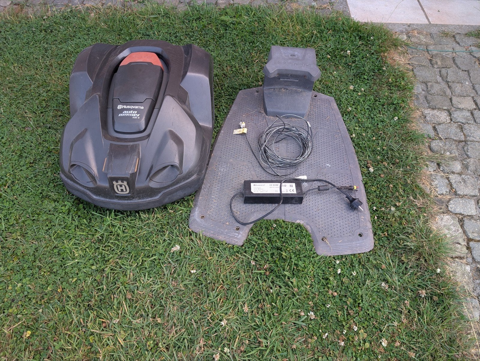 Husqvarna 330x (geen pin, onderdelen), Enlèvement ou Envoi, Utilisé, Husqvarna