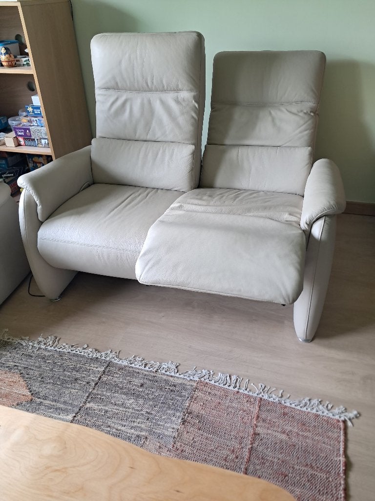 Zetel, 75 à 100 cm, Strak, hoge rugleuning dus gemakkelijk om in te zitten, Moins de 150 cm, Banc droit