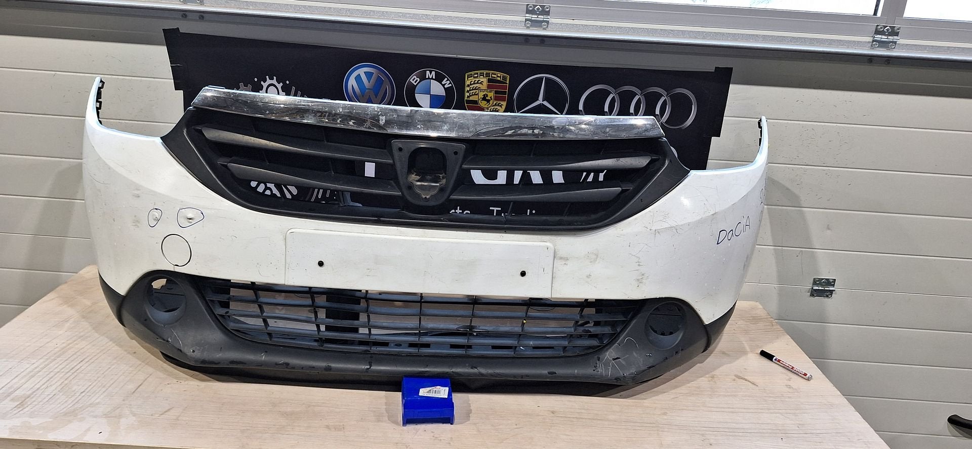 Dacia Dokker / Lodgy voorbumper, Dacia, Gebruikt, -, Voor