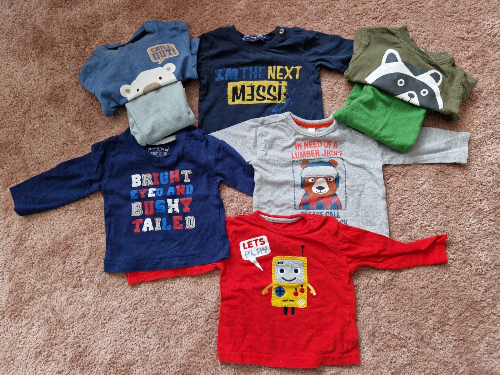 Pakketje kledij 6 t-shirts en 2 broekjes maat 62/68, Enfants & Bébés, Enlèvement ou Envoi, Comme neuf, Garçon