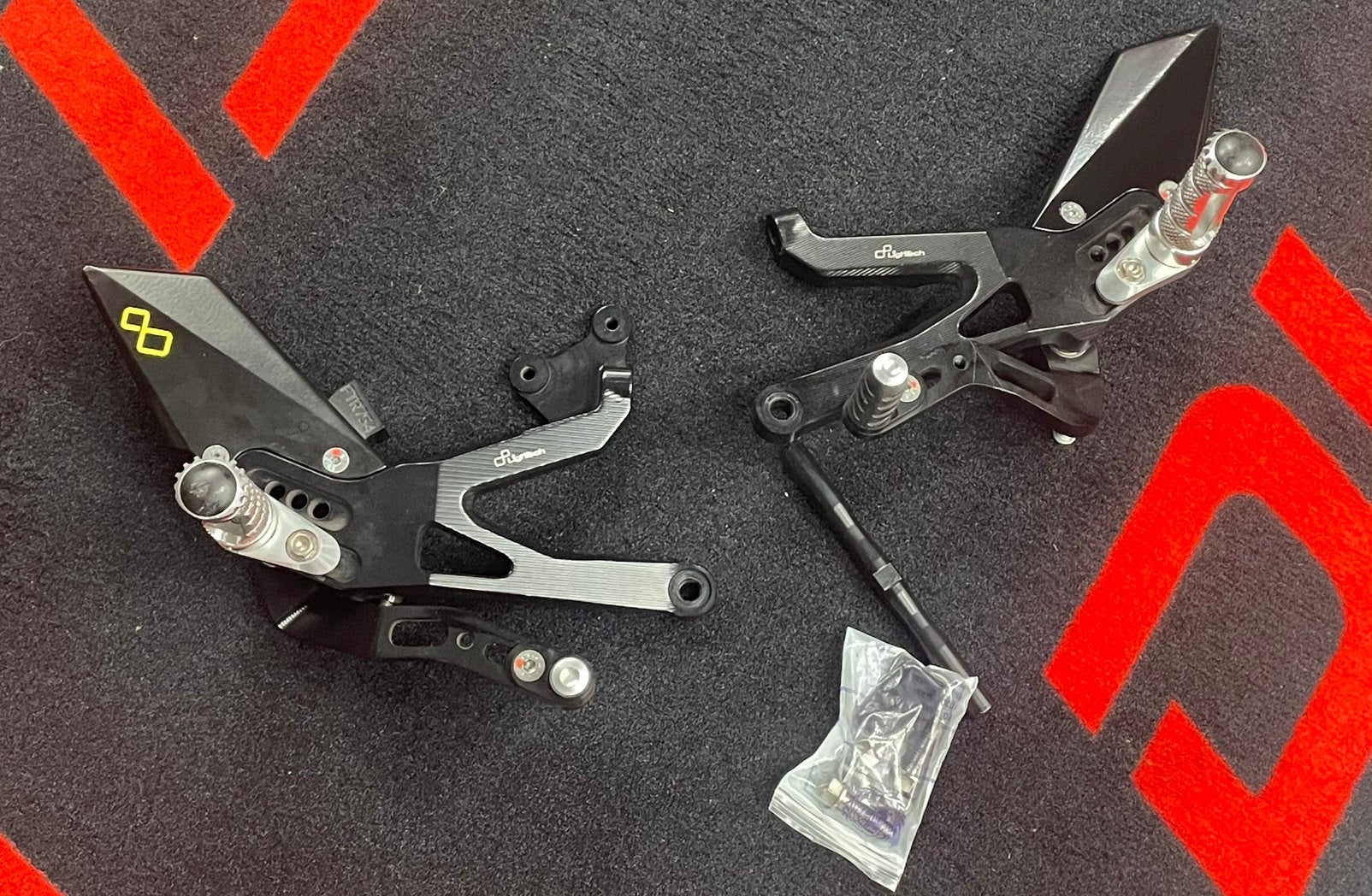 Lightech rearset Ducati, Ophalen, Gebruikt