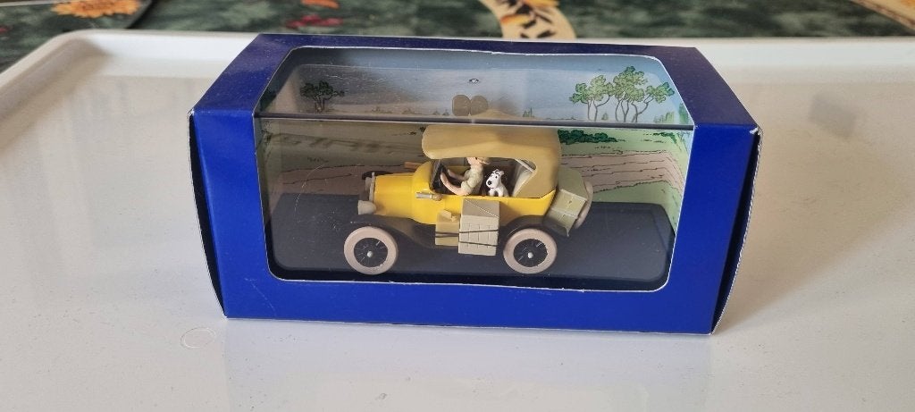 Voiture Tintin au congo, Enlèvement ou Envoi, Tintin, Neuf, Statue ou Figurine